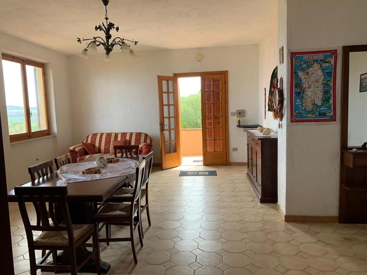 Isola Rossa Appartamenti Paduledda Bagian luar foto