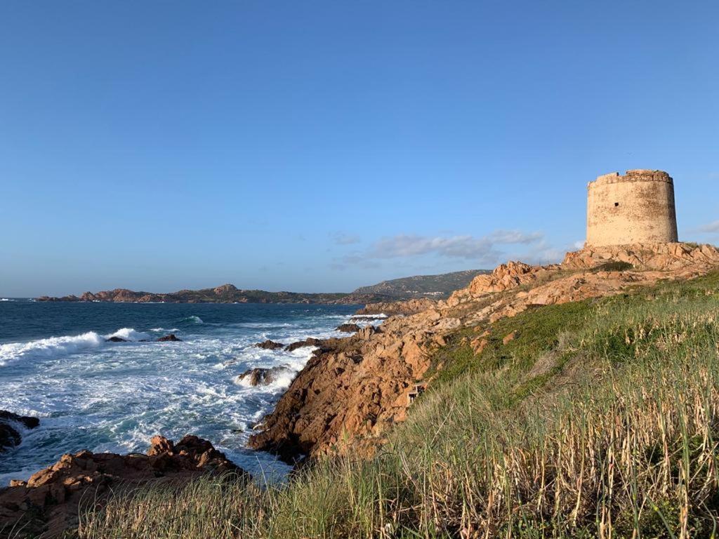 Isola Rossa Appartamenti Paduledda Bagian luar foto
